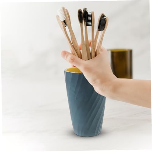 Reusable Plastic Toothbrush Tumbler