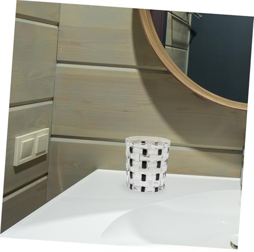 Elegant Checkerboard Glass Toothbrush Holder
