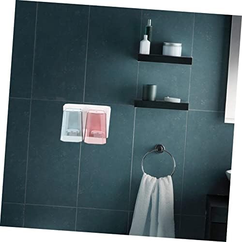 Efficient Space-Saving Organizer for Toiletries