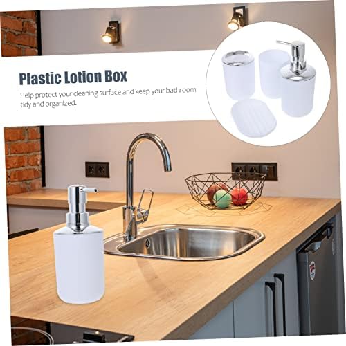 Compact Storage Solution for the Bathroom