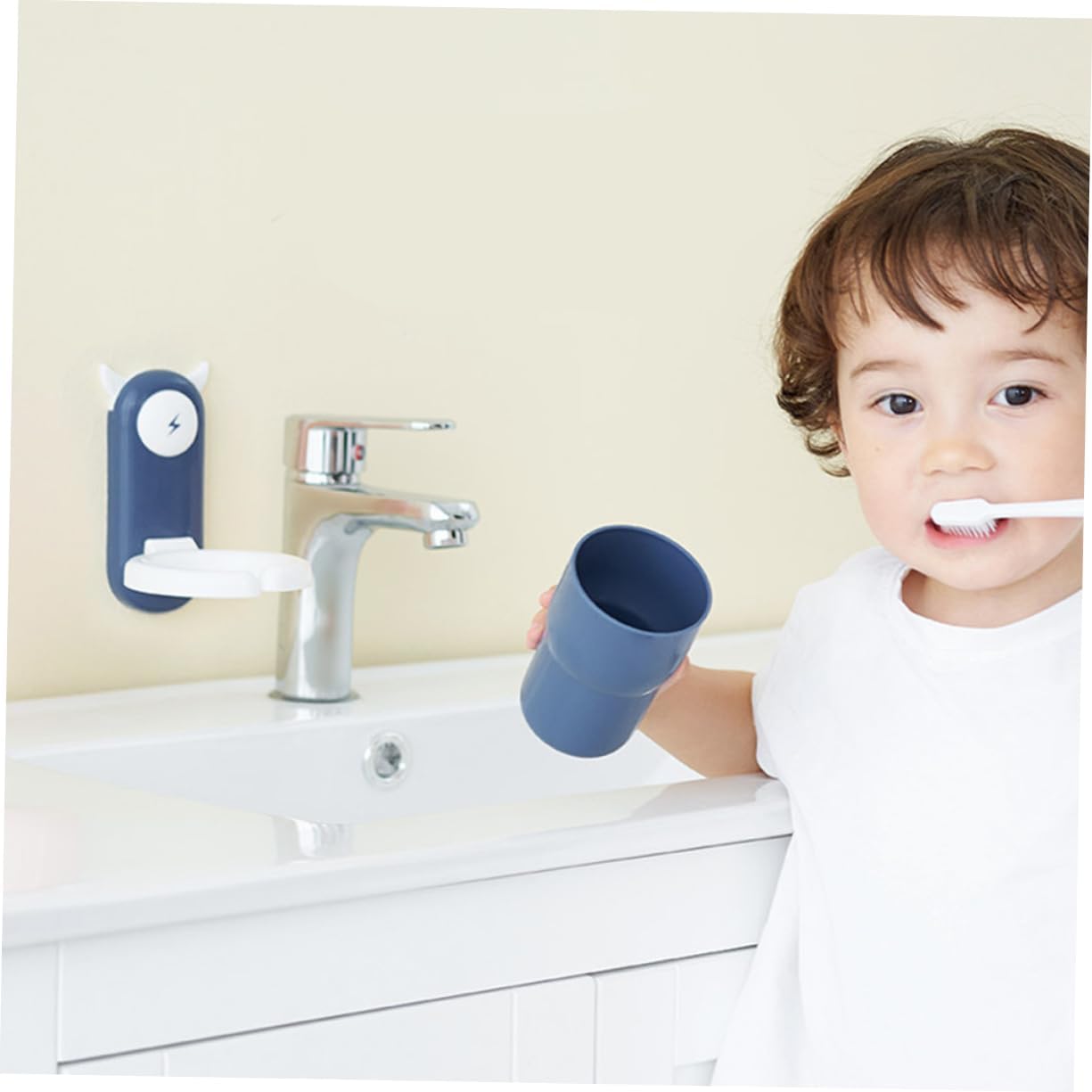 Wall-Mounted Toothbrush Cup Holder for Sanitaire Pp Material Easy to Install