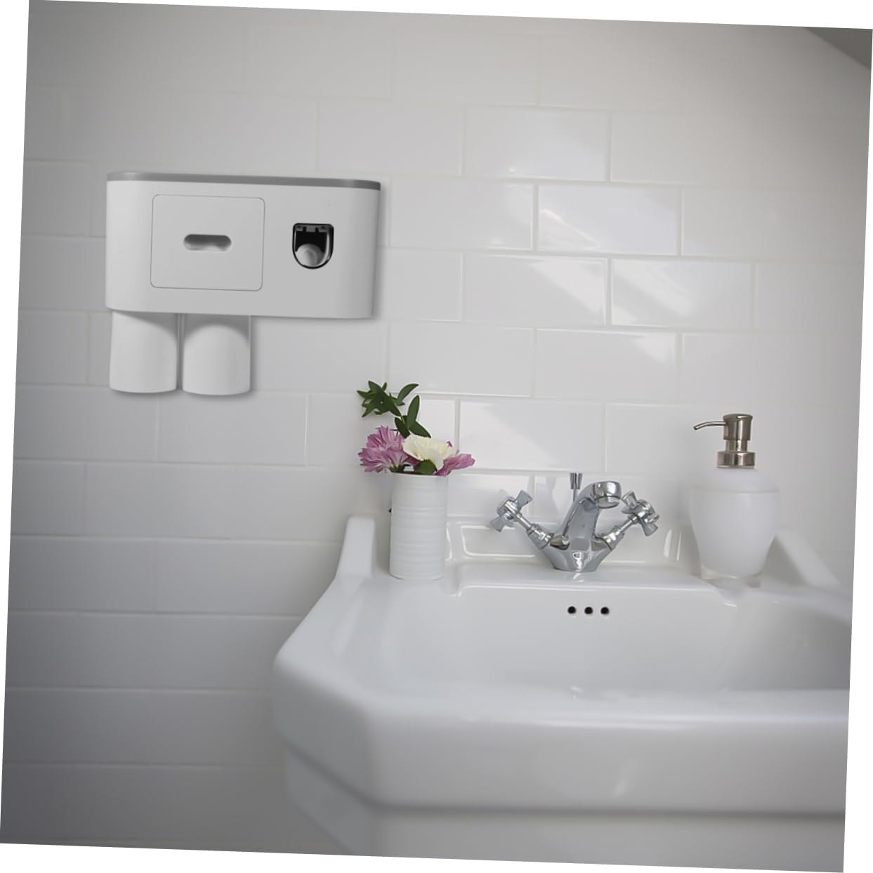 Zerodeko Wall-Mounted Toothbrush Organizer