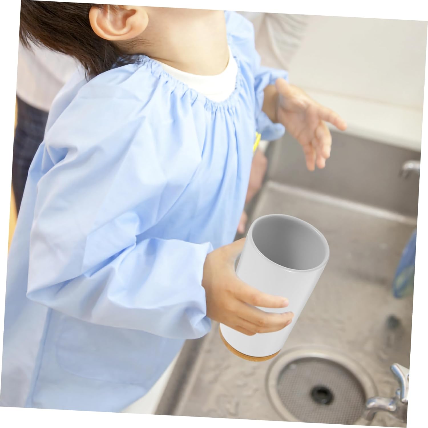 Elegant Ceramic Toothbrush Cup