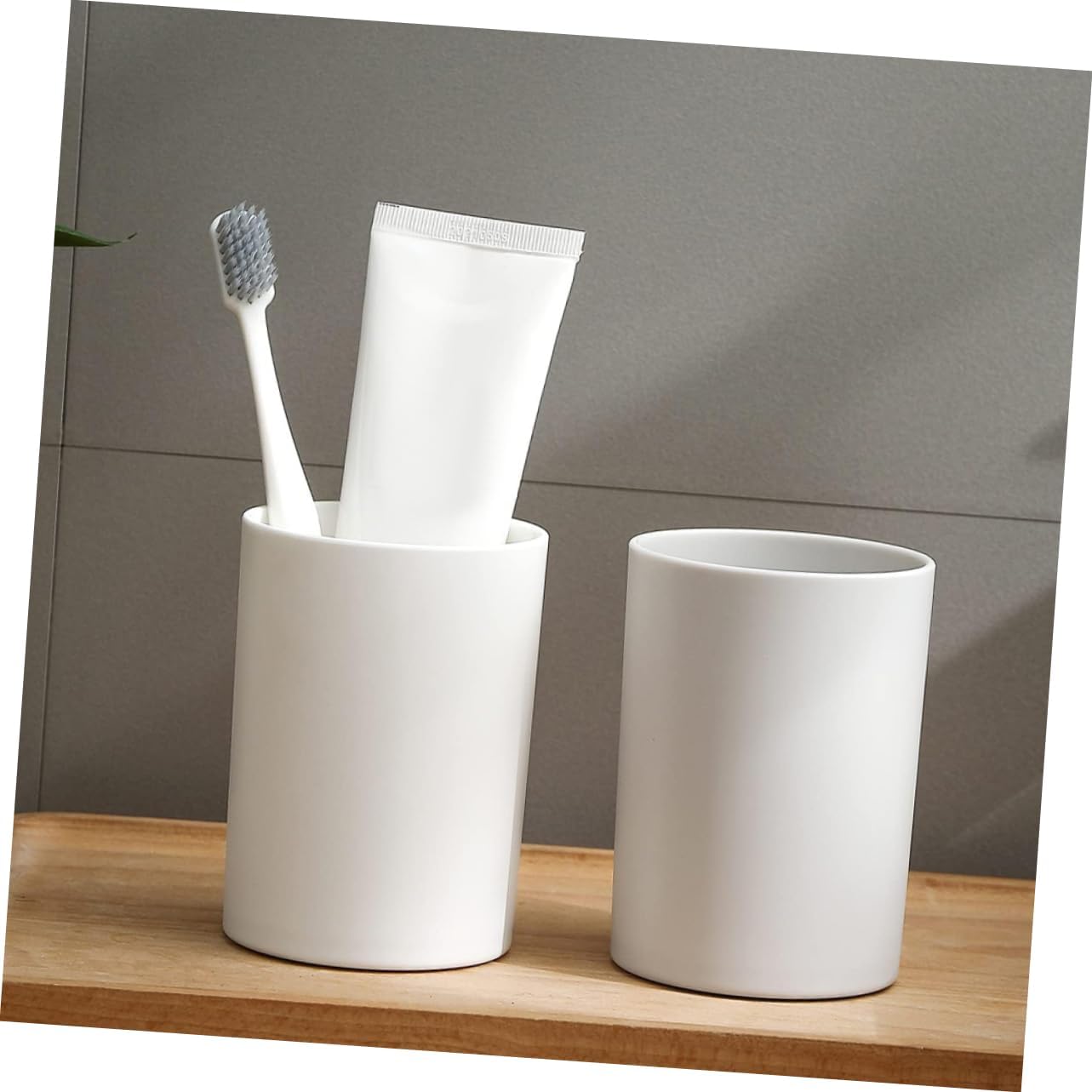 Reliable Durable 2-Pack Reusable Toothbrush Mouthwash Holder
