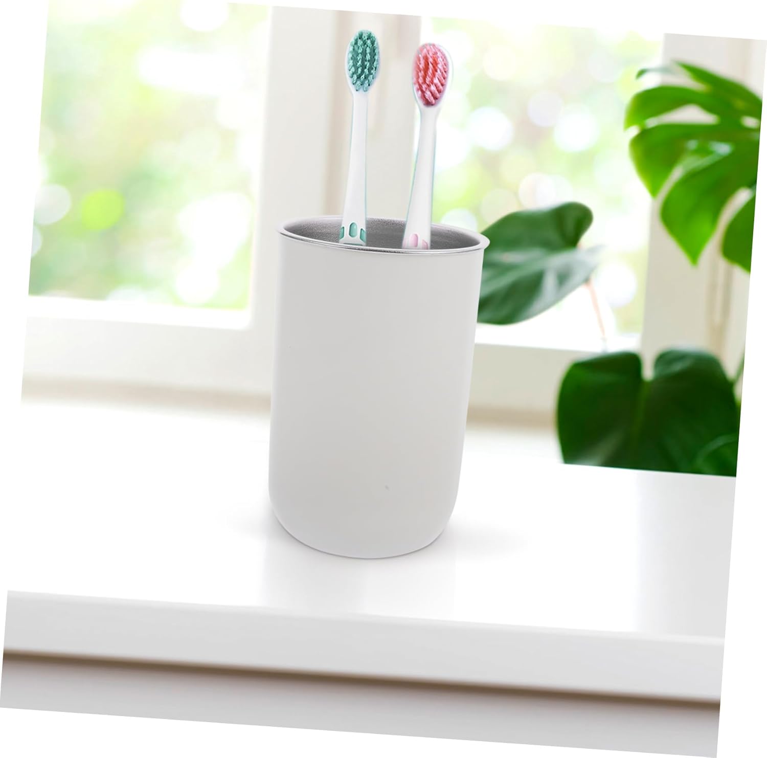Garneck Compact Toothbrush Mouthwash Holder