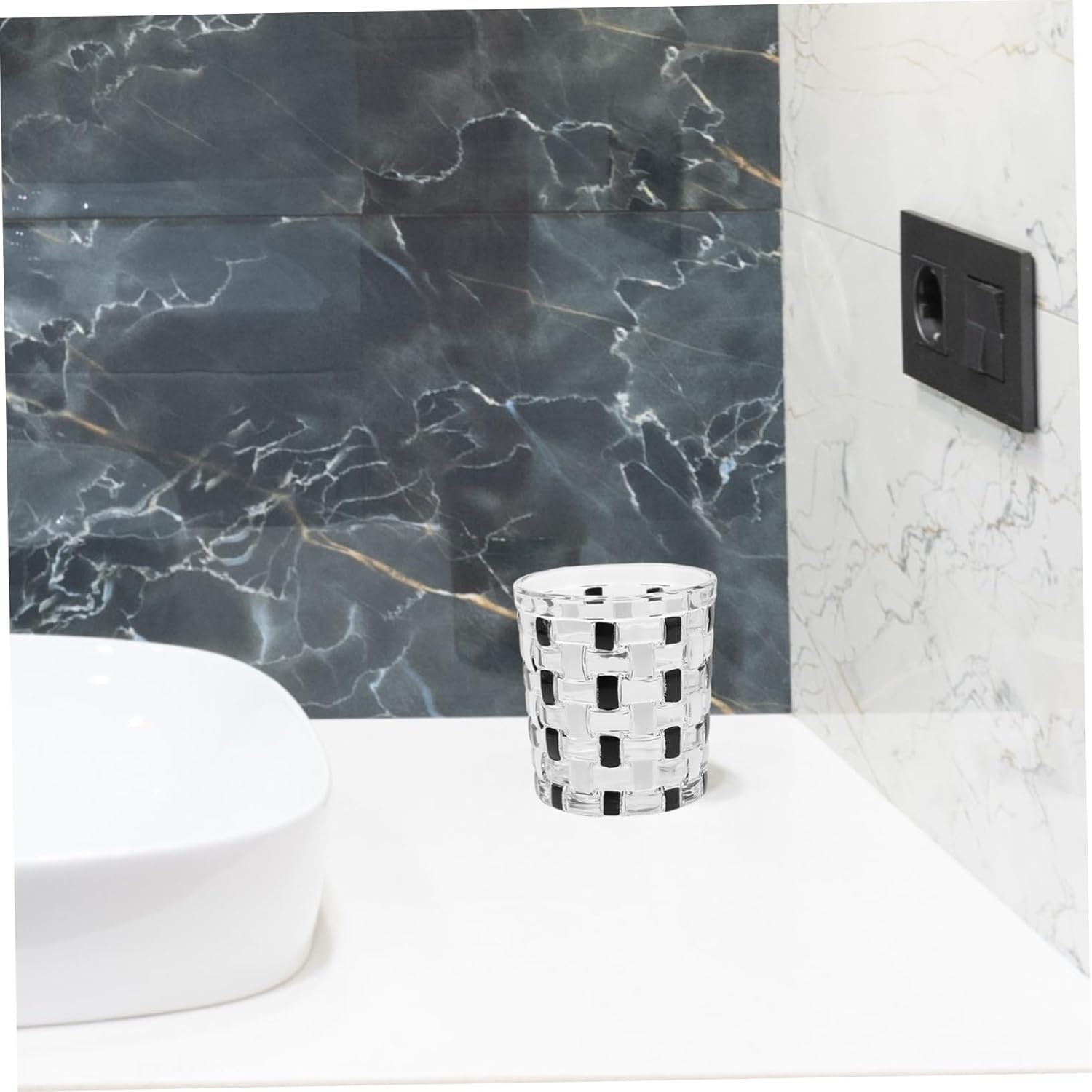 Elegant Checkerboard Glass Toothbrush Holder