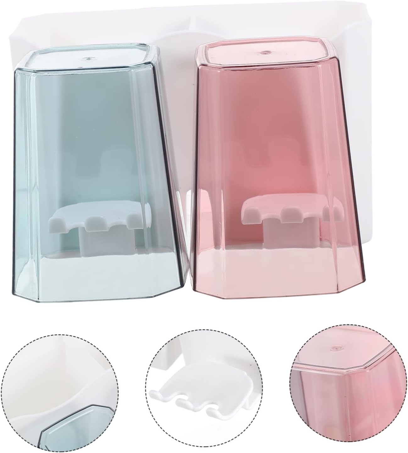 Efficient Space-Saving Organizer for Toiletries