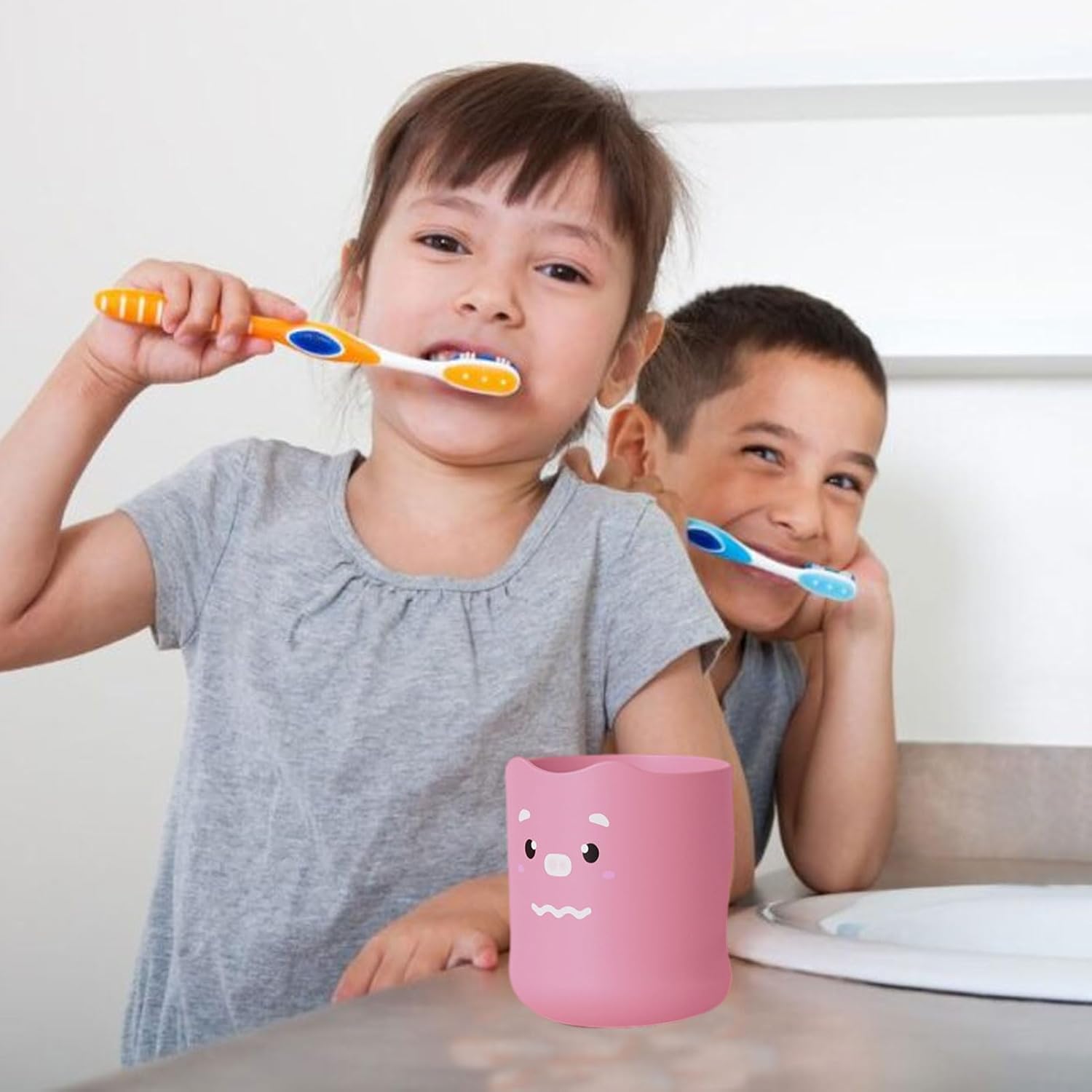 Safe Fun KSIEE Kids Toothbrush Cup Cartoon Toothpaste Holder for Children
