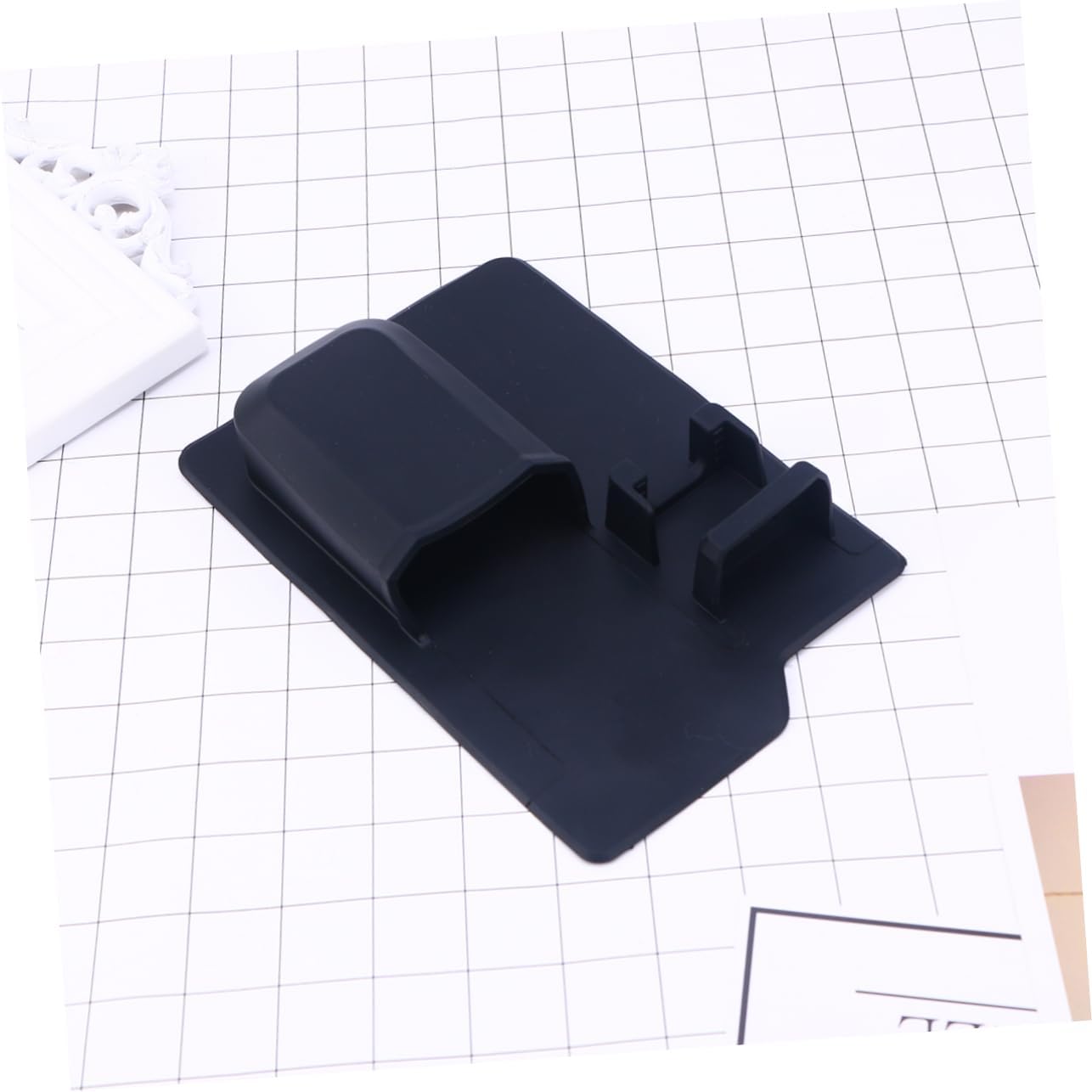 HOLIDYOYO Suction Wall-Mounted Toothbrush Holder