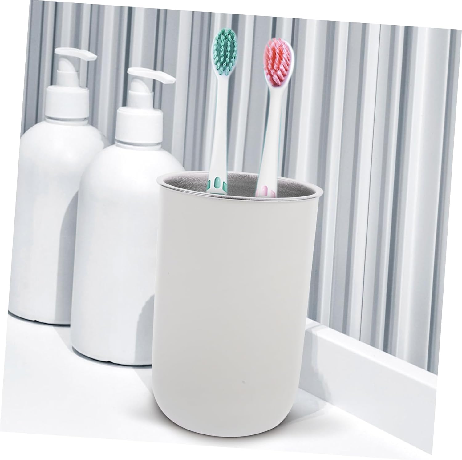 Garneck Compact Toothbrush Mouthwash Holder