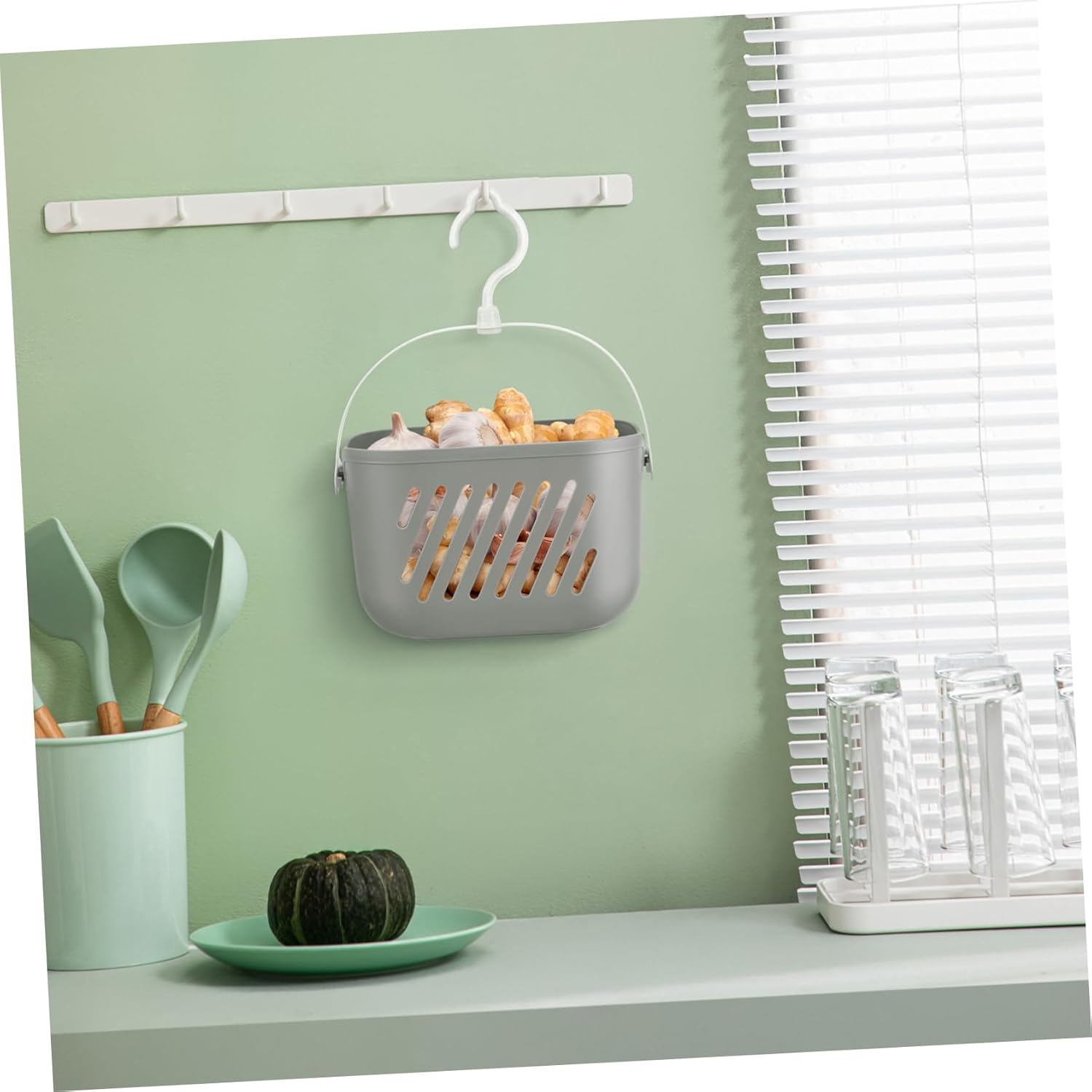 Ciieeo Metal Shower Caddie