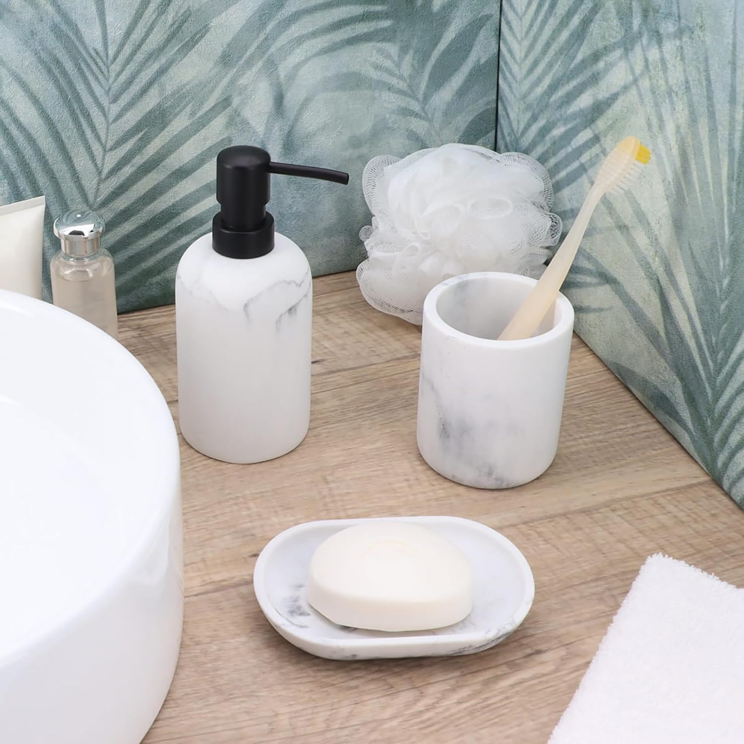 White Marble Resin Toothbrush Holder