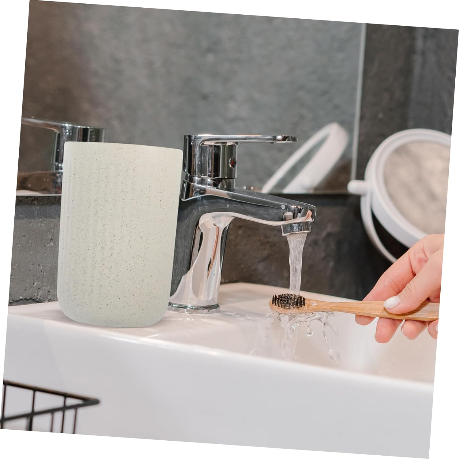Retro Reusable Toothbrush Cup for Home Bath Storage