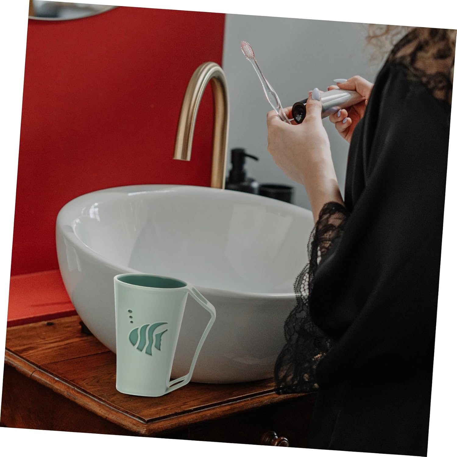 BRIGHTFUFU Reusable Toothbrush Toothpaste Holder