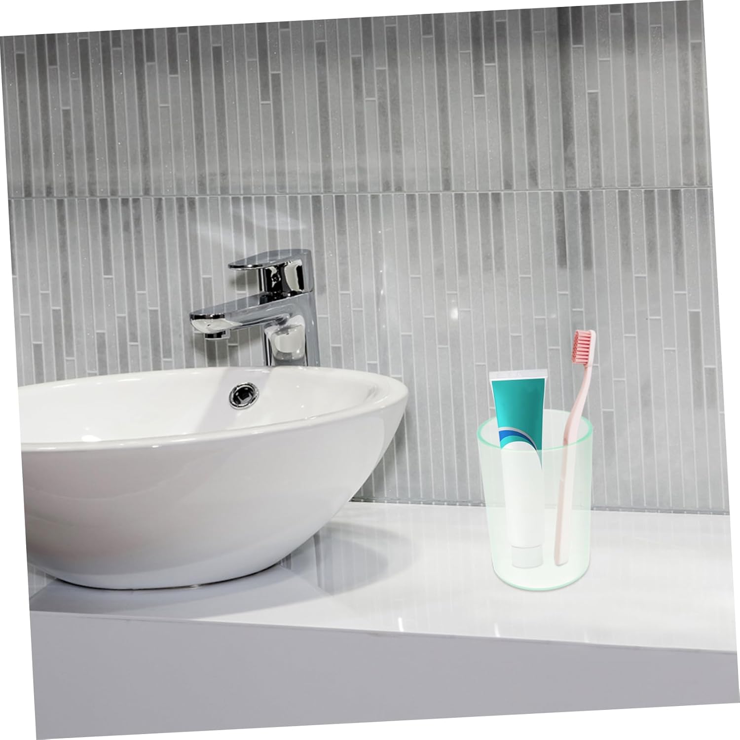 Stylish Portable Transparent Toothbrush Cup